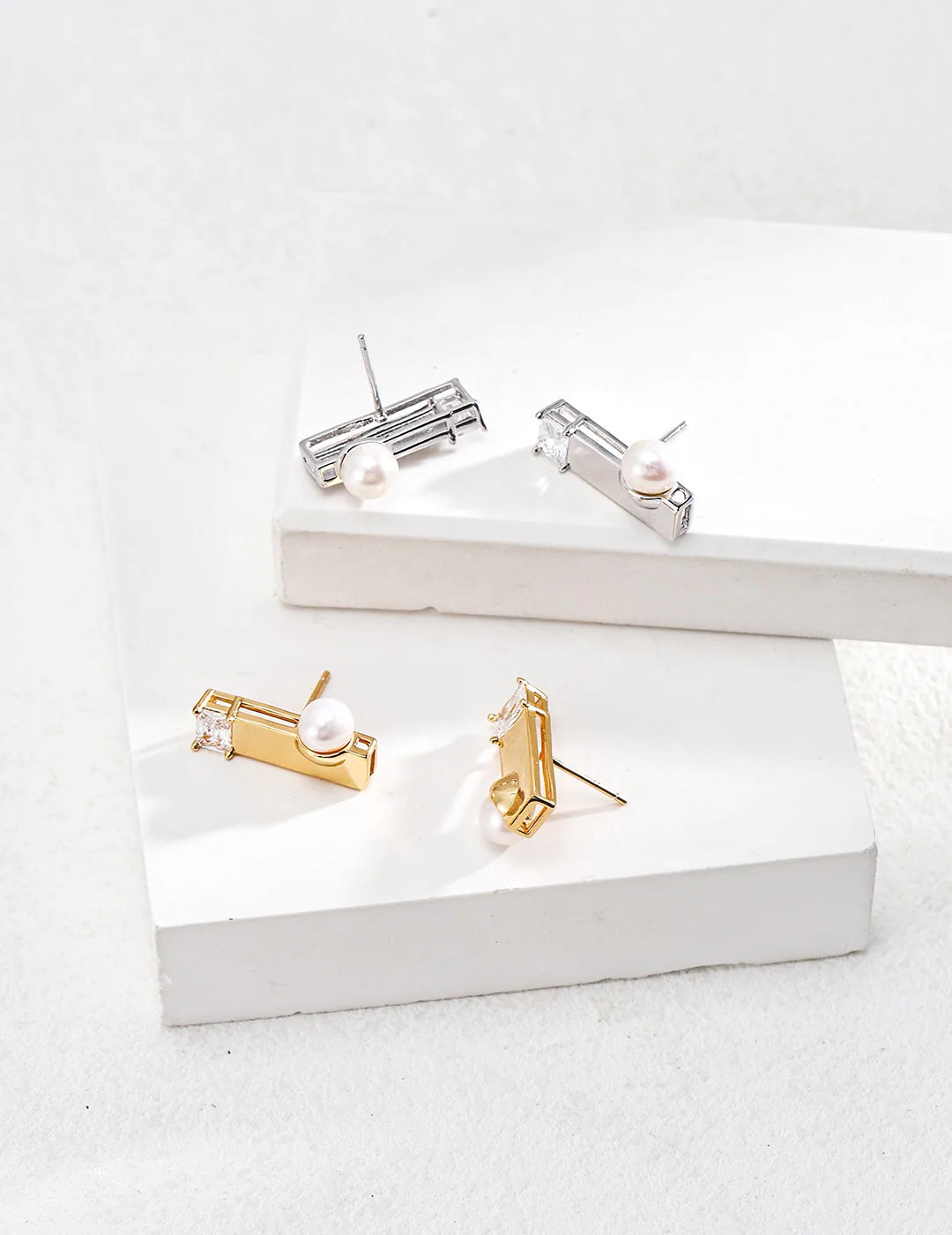Square Pearl Zircon Earrings